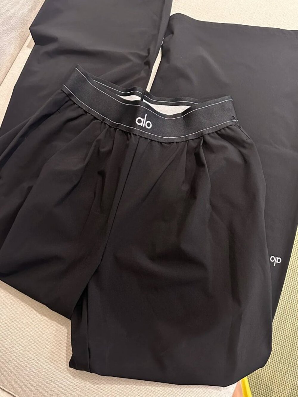 Regular ALO Yoga 🎨 New Black Sporty Casual Suit Up Pants (🤗Women's)